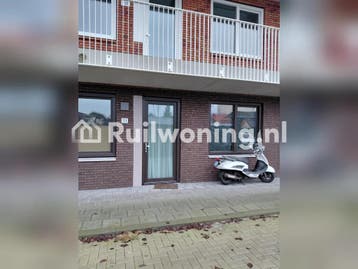 Beneden woning in Groningen ruilen voor plek in Amsterdam, Amsterdam