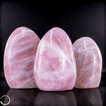 Rozenkwarts vrije-vorm set – Elegant trio uit zacht roze