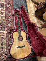 Hozen OM Golden Era Sitka Spruce inclusief koffer, Ophalen of Verzenden, Nieuw, Western- of Steelstringgitaar, Met koffer