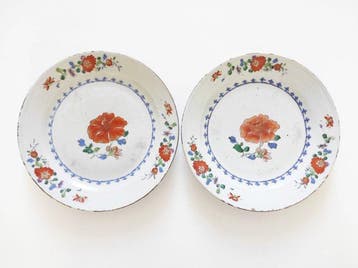 Bord (2) - Imari 18e - Porselein
