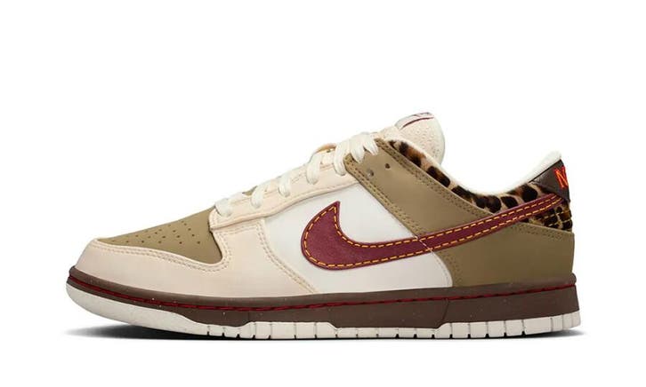 Nike Dunk Low Retro Khaki Team Red Pearl White (W), Kleding | Dames, Schoenen