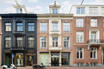 Appartement Pieter Cornelisz. Hooftstraat in Amsterdam, Noord-Holland, Appartement, Amsterdam