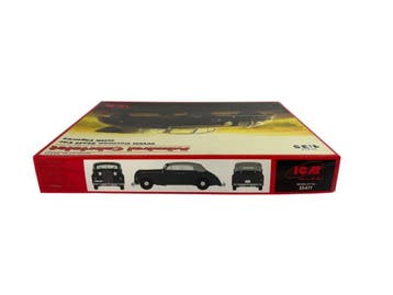 Admiral Cabriolet WWII German Staff Car with Figures, Verzenden, Nieuw