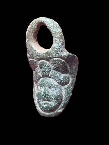Oud-Romeins Brons, Rare Legion Face Hanger (Zonder