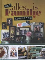 Het alles is familie kookboek 9789048816187 Kim van Kooten, Verzenden, Zo goed als nieuw, Kim van Kooten