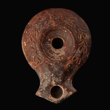 Oud-Romeins Terracotta Olielamp met bladkrans