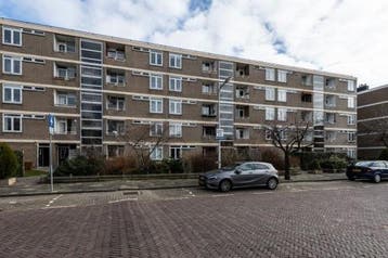 Te Huur 4 Kamer Appartement Paramaribostraat In Leiden, Huizen en Kamers, Direct bij eigenaar, Leiden, Appartement, Zuid-Holland
