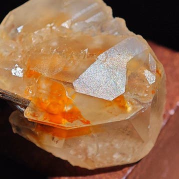 146 ct Exclusieve roze/oranje transparante fluoriet