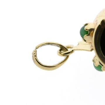 Gouden vis hanger met smaragd (Hanger of bedel), Sieraden, Tassen en Uiterlijk, Bedels, Ophalen of Verzenden, Gebruikt, Goud, Overige merken