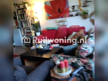 Breda: Gezellige flat, 3 kamers, €713 huur, Huizen en Kamers, Woningruil