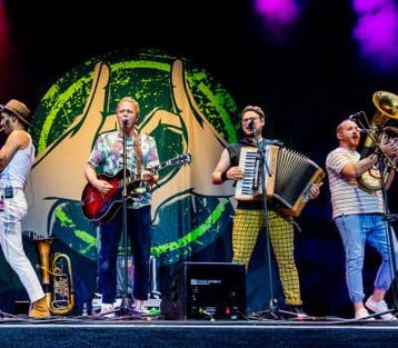 Fäaschtbänkler Tickets Metropool Enschede Te Koop