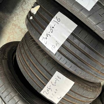2 x Goodyear 205-60-16 Zomerbanden 6mm, Gebruikt, 16 inch, Band(en), Personenwagen