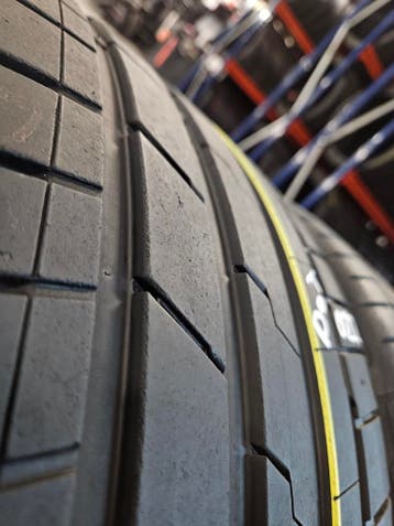 285/30/22 101Y AO HANKOOK ZOMERBANDEN 6,8MM PROFIEL 4X, Ophalen, Gebruikt, 285 mm, Overige maten