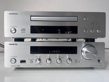Onkyo - R-1045 - C-1045 Hifi-set - Diverse modellen, Nieuw