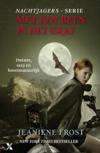 Met een been in het graf / Nachtjagers / 2 9789401601627, Boeken, Verzenden, Gelezen, Jeaniene Frost
