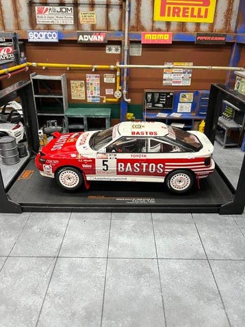 IXO 1:18 - Modelauto - Toyota Celica GT-4 ST165 No.5,, Nieuw