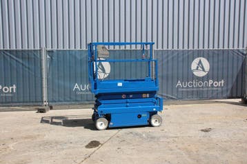 Veiling: Schaarlift Skyjack SJIII-3219 Elektrisch 227kg 7.8m, Ophalen