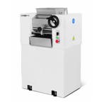 GGM Gastro | Voedselmolen - 1,5kW - Capaciteit: 2kg/cyclus -, Verzenden, Nieuw in verpakking