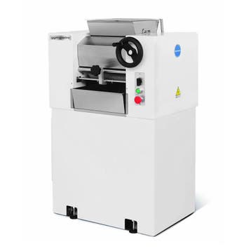 GGM Gastro | Voedselmolen - 1,5kW - Capaciteit: 2kg/cyclus -, Verzenden, Nieuw in verpakking