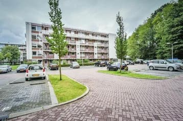 Te Huur 3 Kamer Appartement Leverkruidweg In Zaandam, Direct bij eigenaar, Noord-Holland, Zaandam, Appartement