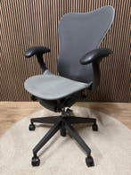 Voorraad Herman Miller Mirra 2 Bureaustoelen - Nieuwstaat, Huis en Inrichting, Bureaustoelen, Verzenden, Zwart, Zo goed als nieuw