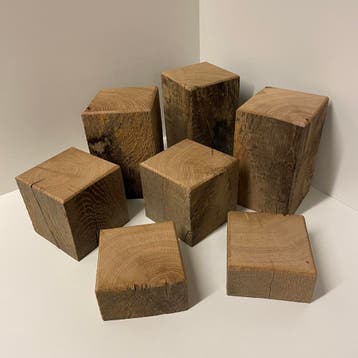 Handgemaakte winddroog eiken sokkels / zuilen – 10x10 cm, Verzenden, Nieuw