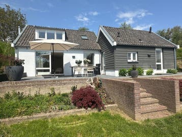 Te huur: Huis Waalbandijk in Afferden, Gelderland, Afferden