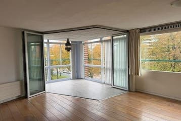 Appartement Troelstrakade in Den Haag, Huizen en Kamers, Den Haag, Den Haag, Via bemiddelaar, Appartement