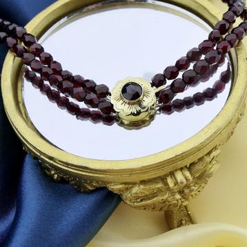 Antiek glaskralen collier met gouden slot (Ketting), Ophalen of Verzenden, Gebruikt, Goud, Goud