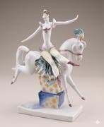 Meissen - Figuur - Balancierende Tänzerin auf Pferd -