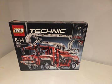 Lego Set - 8289 - Technic - Bergingswagen, Kinderen en Baby's, Speelgoed | Duplo en Lego, Nieuw