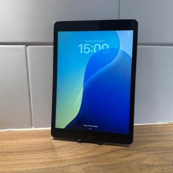 Apple iPad (8th generation) 128GB Wifi - Mobiele telefoon, Nieuw