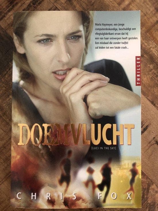 Doemvlucht ( Luci in the sky ) - Chris Fox 9789061123248, Boeken, Overige Boeken, Gelezen, Verzenden