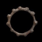 Keltisch Brons Grote Keltische bronzen ringamulet of