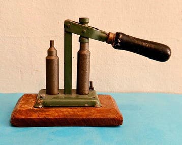 Werkgereedschap - Herlaadpers voor patronen