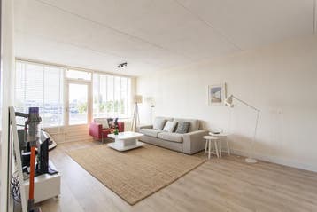 Te huur: Appartement Scherpenzeelstraat in Amsterdam, Noord-Holland, Appartement, Amsterdam