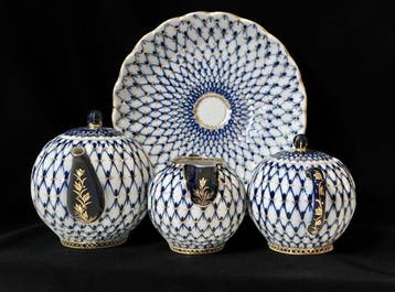Lomonosov Imperial Porcelain Factory - S.Yakovleva -