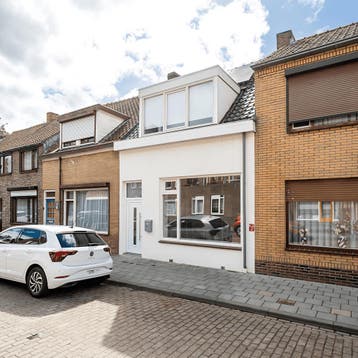 Huis in Sas Van Gent gevonden voor €1449,- pm, 50 m² of meer, Overige regio's