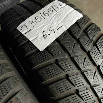 2 x Falken 235-65-17 Winterbanden 6,5mm, Gebruikt, 17 inch, 235 mm, Band(en)