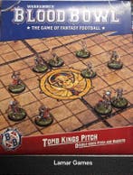 Blood Bowl Tomb Kings team pitch and dugouts (Warhammer, Ophalen of Verzenden, Nieuw