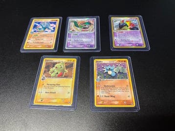 Pokémon - 5 Card 92/101 Flygon ex  - 94/101 Kingdra ex  -, Nieuw