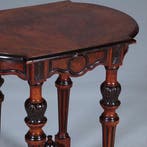 kordate Willem III bijzettafel in noten met zwart bijzonder, Ophalen of Verzenden