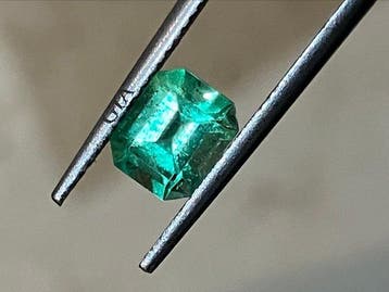 1 pcs Groen Smaragd - 1.08 ct - International Gemological, Nieuw