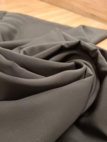 Zijde van haute couture E 748 Afmeting 6×1,50 m - Textiel -