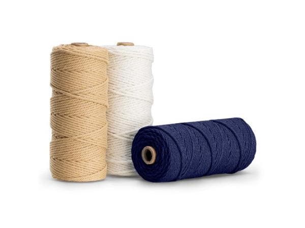 Veiling - Macramégaren 3-delige set, Hobby en Vrije tijd, Stoffen en Lappen