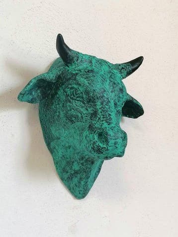Vanessa Bonino - sculptuur, Bull - bronze effect - 21 cm -