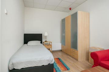 Kamer te huur in Schiedam - 20 m² - 1 kamer(s), Rotterdam