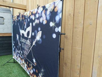 Sweet 16 thema verjaardag Fotobooth doek 3x2m huren Actie, Ophalen, Nieuw, Verjaardag