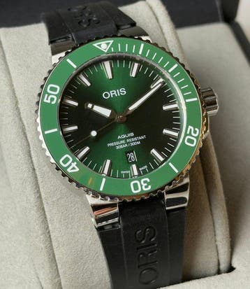 Oris - Aquis Date - Automatic - Zonder minimumprijs - 01 733, Nieuw