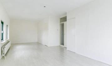 Te Huur 3 Kamer Appartement Waterhoefstraat In Tilburg, Huizen en Kamers, Tilburg, Noord-Brabant, Direct bij eigenaar, Appartement